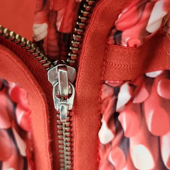 Rare ESCADA Puffer Down Filled Full Zip Jacket Lipstick Print Fur Hood Size 42 Puffers